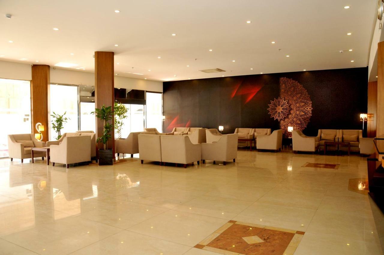 Hotel Di-Palace Эр-Рияд Экстерьер фото